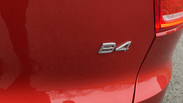 Volvo Xc40 2.0 B4P Inscription Pro 5dr Auto Petrol Estate